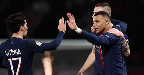 Kylian Mbapp Alcanza Los A Os Con Un Doblete En El Triunfo Del Psg