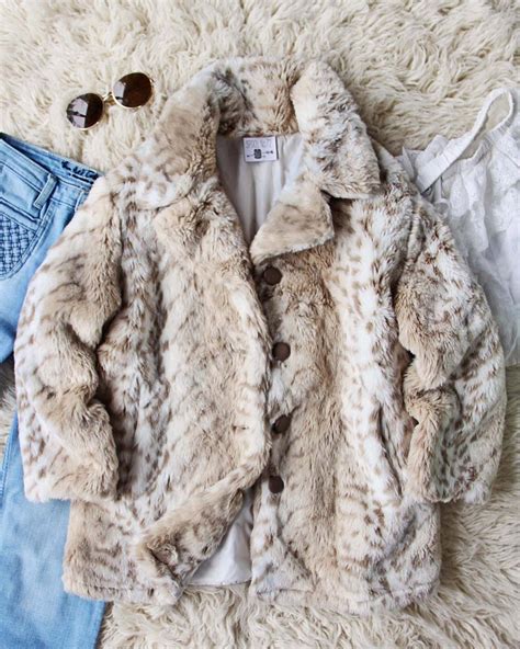 Vintage Cozy Faux Fur Coat Sweet Vintage Faux Fur Coats From Spool 72