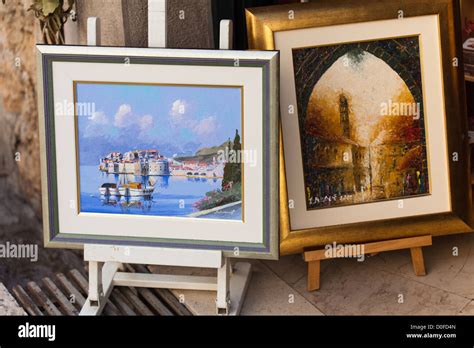 artwork souvenirs for sale. Dubrovnik Croatia Stock Photo - Alamy