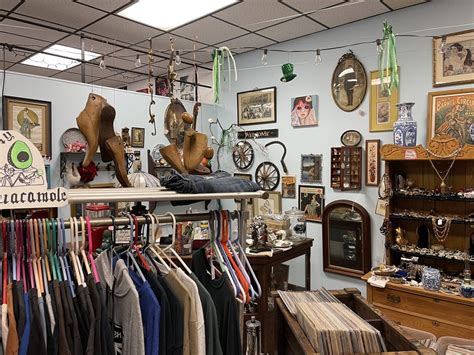 Frog And Fable Antiques Updated February 2025 26 Photos 811 Main St