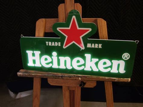 Heineken Light Up Sign M A Williams Beer Signs Taps And Commercial Kitchen K Bid