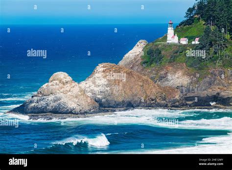 Heceta Head Lighthouse Heceta Head Lighthouse State Scenic Viewpoint