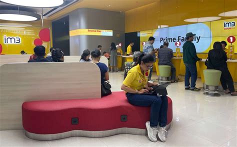 Daya Beli Lesu Kinerja Emiten Telekomunikasi Loyo