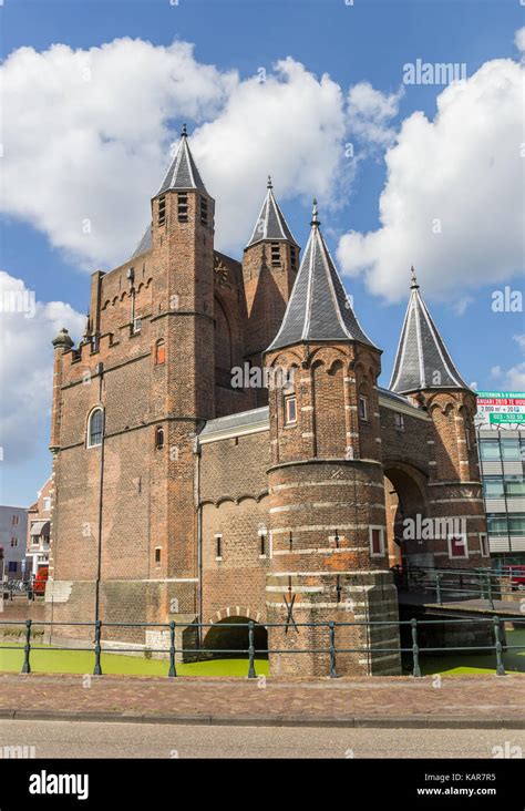 Amsterdamse Poort City Gate Hi Res Stock Photography And Images Alamy