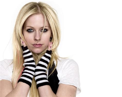 Avril Lavigne Wallpapers Avril Lavigne Wallpaper 13427001 Fanpop