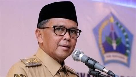 Profil Nurdin Abdullah Bergelar Profesor Hingga Terima Penghargaan