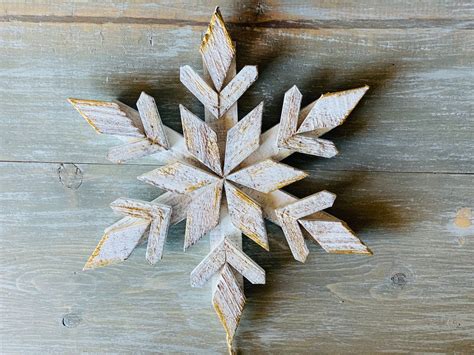 Rustic Wood Snowflake 3 Style Choices3 Sizes Etsy Wood Snowflake