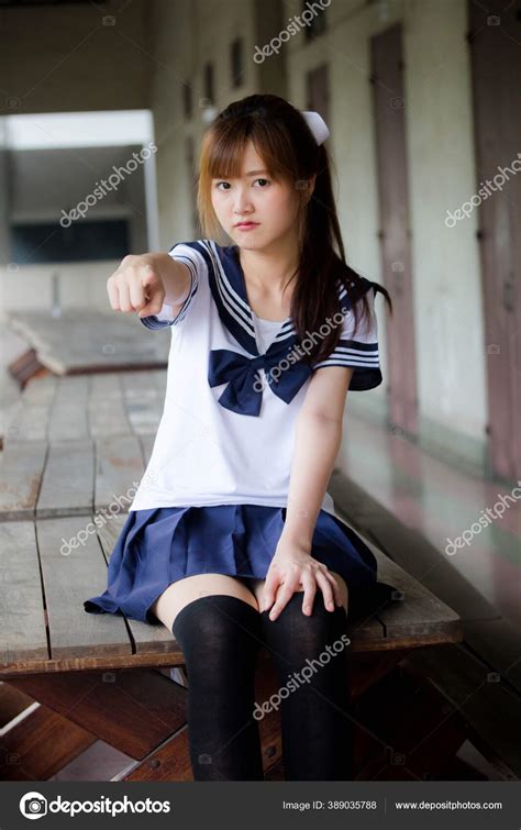 Retrato Tailandés Adolescente Hermosa Chica Japonés Estudiante Uniforme