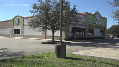 Video Of Sunday Brawl At Beaumont Chuck E Cheese Shared On Social