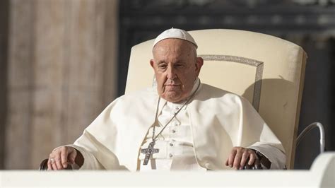 Pope Wants To Simplify Papal Funeral Rites