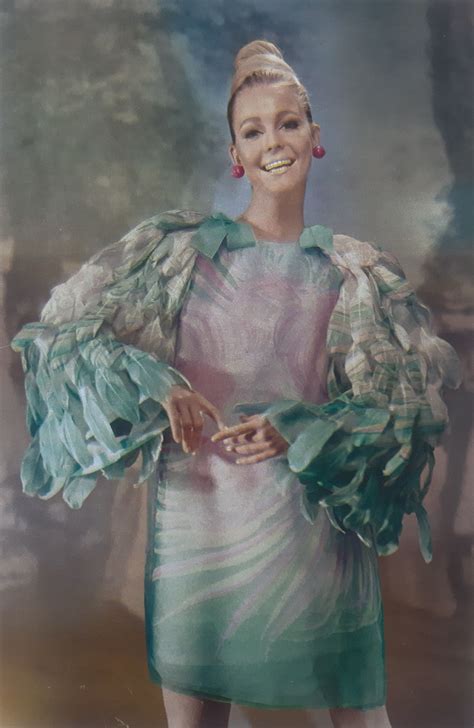 Christian Dior Marc Bohan P E 1967 Photo Frédéric Scheibe Mannequin