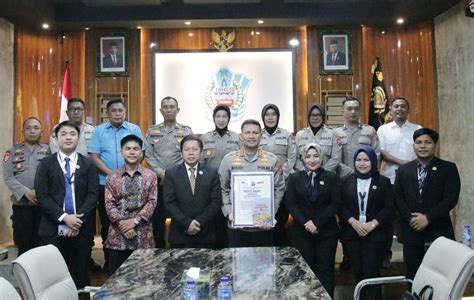 Simponi Hantarkan Polresta Malang Kota Raih Presisi Award Dari Lemkapi