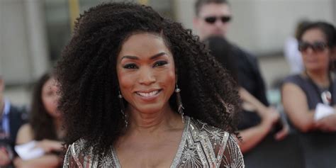 Angela Bassett Just Posted A Stunning Bikini Pic On Her 60th Birthday