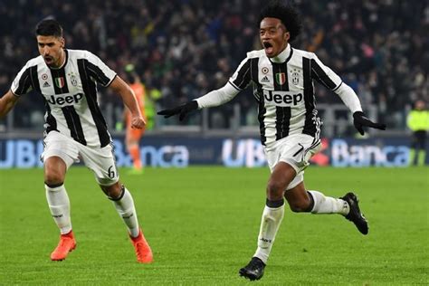 Paris Saint-Germain join pursuit of Juventus' Juan Cuadrado - Calcio ...