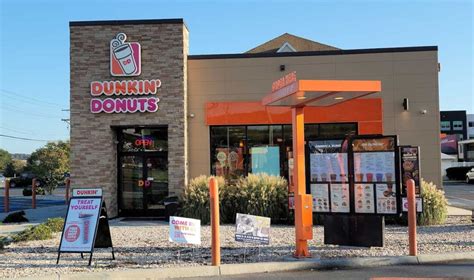 Dunkin Donuts Breakfast Hours And Menu With Prices