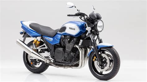 2014 Yamaha XJR 1300 Moto ZombDrive