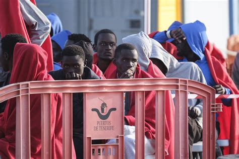 Canarias Cierra Un Abril De Récord En Llegadas De Migrantes Por Encima