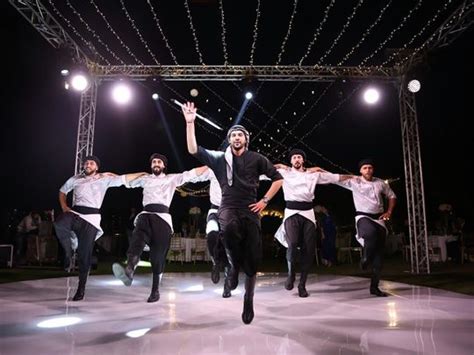 Watch Dabke In Dubai Arab Expats Share Their Love For The Levantine