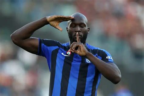 Romelu Lukaku Offers Himself To Roma