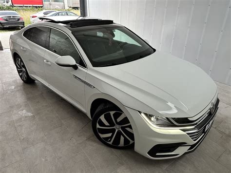 VW Arteon 2 0 TDI DSG R Line Panorama Virtual Cockpit Kamera Alu 19