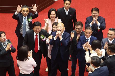 老鵝日報 韓院長來了！民眾黨第二輪棄投 韓國瑜以54票當選立法院長