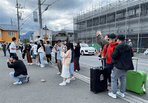 遊日注意｜富士山吉田路線周一重開 遊客需付100元登山費 星島日報