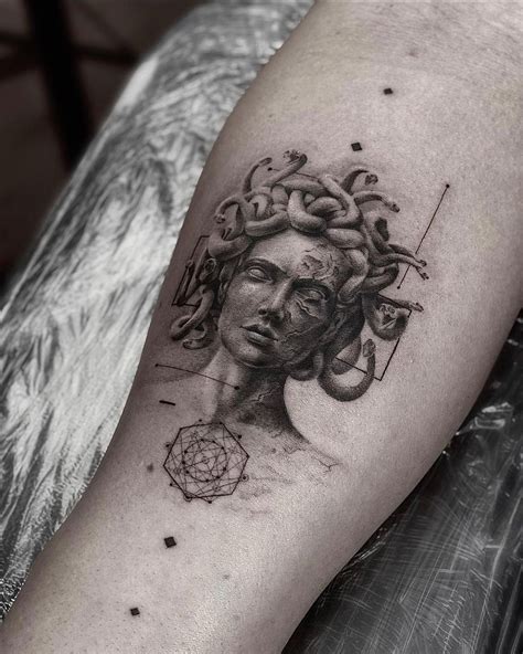 100 Best Medusa Tattoo A Mythical Beauty Tattoos With Meaning Artofit