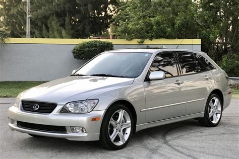 Bat Auction 46k Mile 2002 Lexus Is300 Sportcross Laptrinhx News