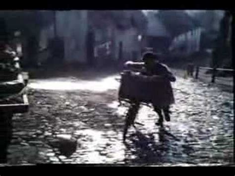 Hovis 'Bike' advert 1973 (Britain's favourite TV ad) - YouTube