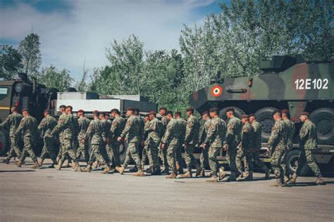 Pogledajte Vojnu Opremu Koja Je Stigla U Bih Foto Bh Reporter