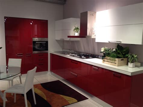 Scavolini Cucina Sax Moderna Laccato Lucido Rossa Cucine A Prezzi