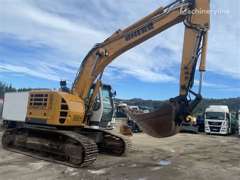 Liebherr R924 Compact Tracked Excavator For Sale France GATTIERES FA37255