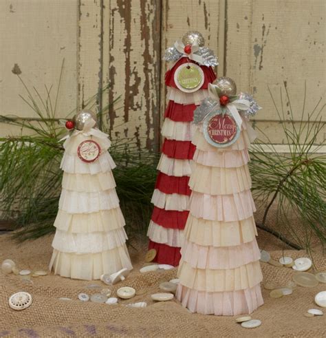 Crepe Paper Holiday Trees | Create & Decorate—the blog