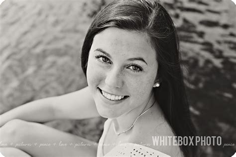 rotta north carolina award winning senior portrait family