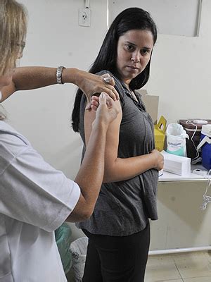 G Mais De Mil Se Vacinaram No Df No Dia De Campanha Contra A