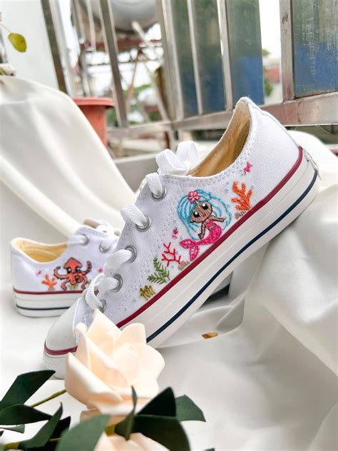 Embroidered Converse Chuck Taylor Low Tops/custom Low Converse - Etsy