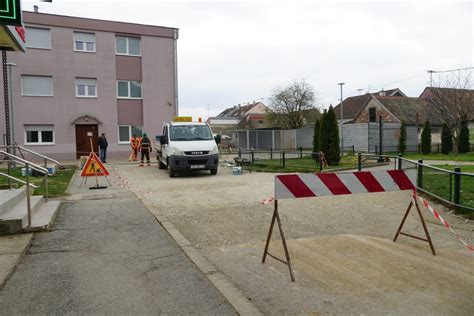 FOTO Na Najmanje Tri Lokacije U Gradu Traje Rekonstrukcija I Izgradnja