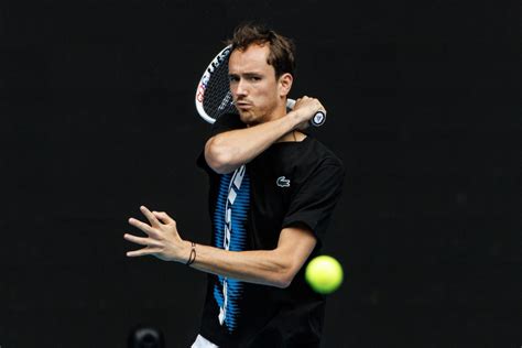 ATP Rotterdam Final Prediction: Jannik Sinner vs Daniil Medvedev