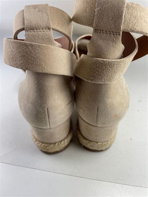 Chloe Lauren Scallop Nude Beige Suede Leather Platfor Gem