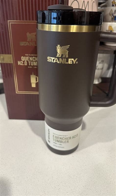 Stanley The Chocolate Gold Quencher H Flowstate Tumbler Oz