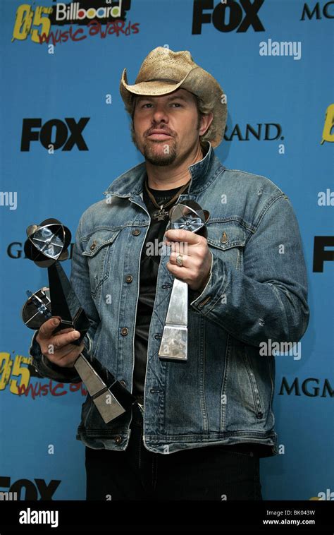 Toby Keith Billboard Music Awards 05 Mgm Grand Arena Las Vegas Usa 06