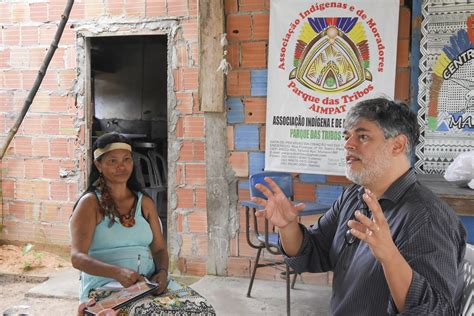 Mudan A De H Bitos De Ndios Que Saem Das Aldeias Para Morar Em Manaus