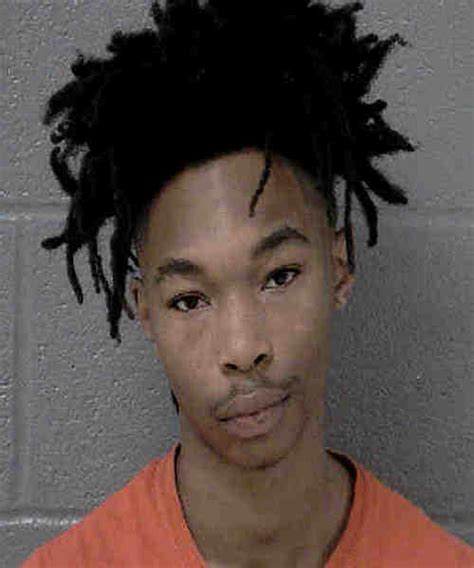 HAMMOND DAVION MALIK 12 08 2020 Mecklenburg County Mugshots Zone