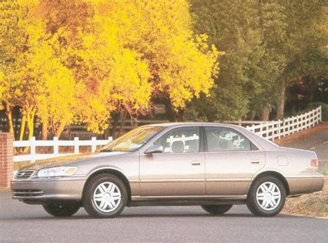 Used 2000 Toyota Camry LE Sedan 4D Prices | Kelley Blue Book