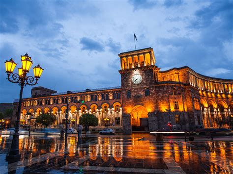 Yerevan City Tour - Explore the Pink City with Feel Armenia