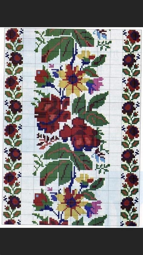 Pin By Svistun On Modele Ii Embroidery Bohemian Rug Quilts