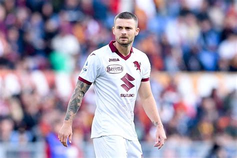 Torino Nuovi Guai Si Ferma Anche Linetty Lesione Muscolare Per Il