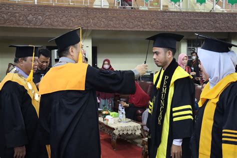 UIN Suska Riau Laksanakan Wisuda Periode I TA 2023 2024 Universitas