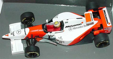 McLaren Mercedes MP4 10 Formel 1 1995 Nr 7 Marc Blundell Werbemodell