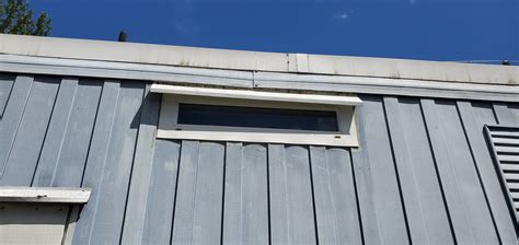 Help Me! Flush Fin on Vertical Aluminum Siding | DIY Home Improvement Forum